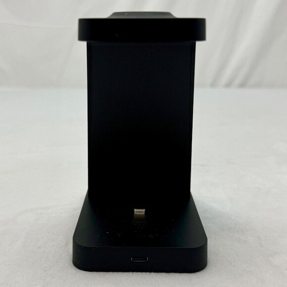 3 in 1 Charging Dock for iPhone & Airpods (Lighting) & Apple Watch (Wireless) - Picture 3 of 11